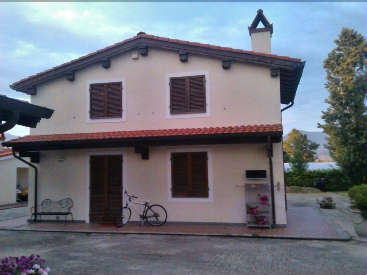 Podere Venanzio ลิโด ดิ กามาโยเร ภายนอก รูปภาพ